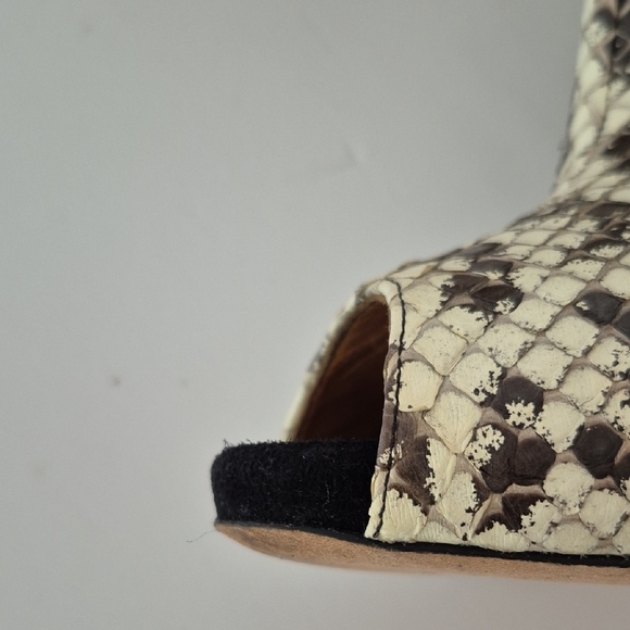 ALEXAWAGNER Snakeskin & Black Open-Toe Heeled Boots – US 8.5 / EU 39 - Picture 11 of 15